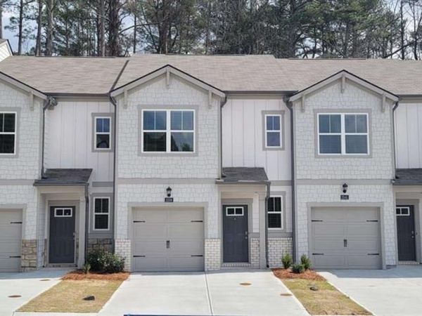 2293 Jamin Bend , Unit 63, Lithonia, GA 30058