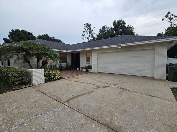 22360 SOUTHSHORE DRIVE , LAND O LAKES, FL 34639