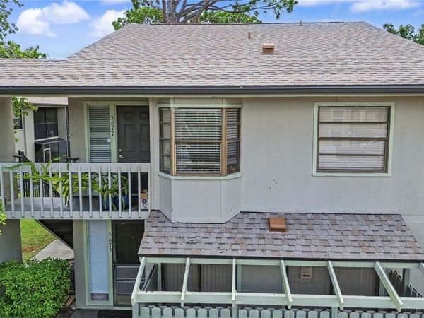 5677 SUMMER SIDE LANE , Unit 31B, SARASOTA, FL 34231