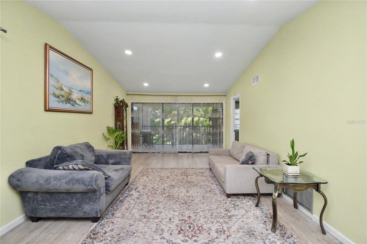 5677 Summer Side Lane, Unit 31B, Sarasota, FL 34231 Photo