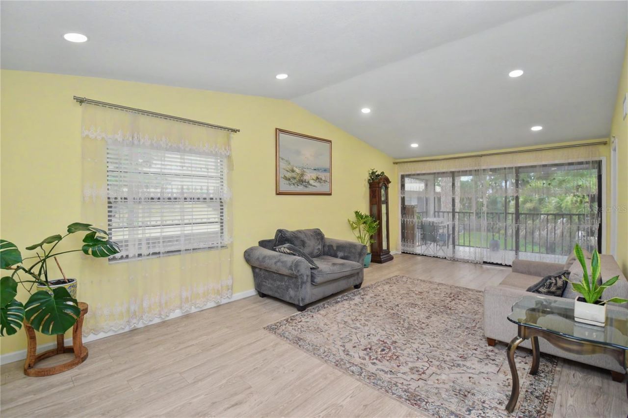 5677 Summer Side Lane, Unit 31B, Sarasota, FL 34231 Photo