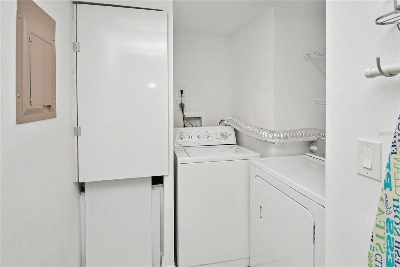 5677 Summer Side Lane, Unit 31B, Sarasota, FL 34231 Photo