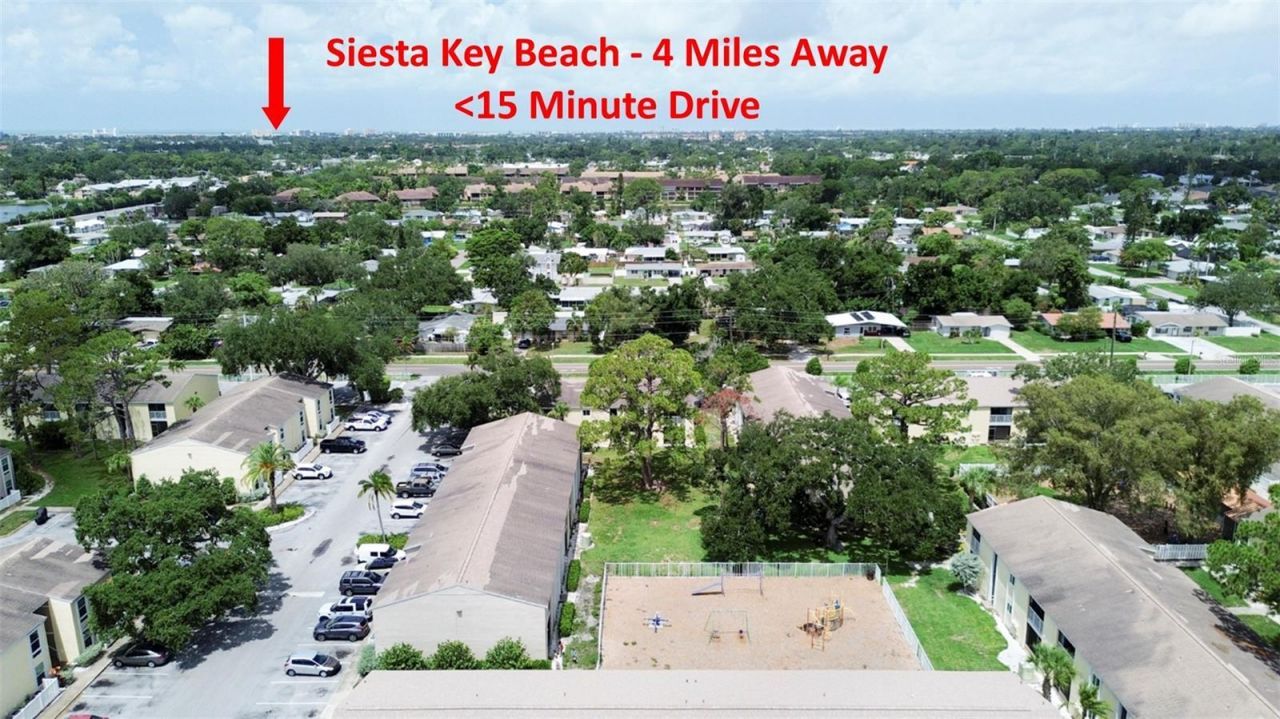 5677 Summer Side Lane, Unit 31B, Sarasota, FL 34231 Photo