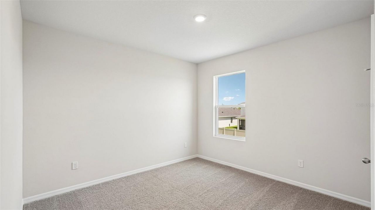 5725 Silver Moonlight Drive, Palmetto, FL 34221 Photo