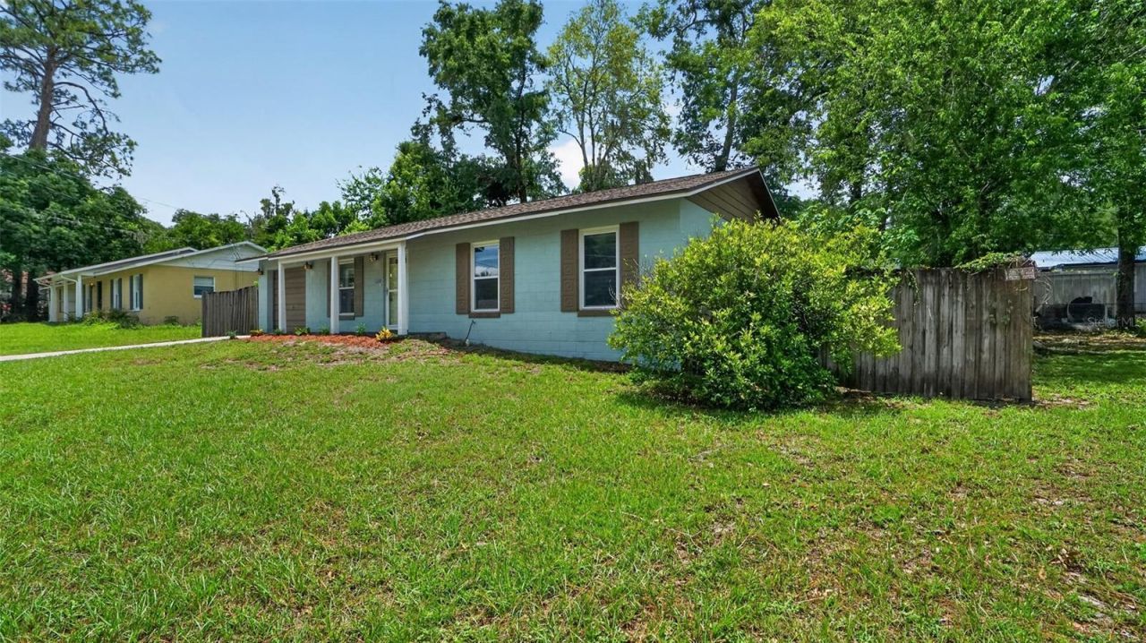 1310 NE 20th Street , Ocala, FL 34470 Photo
