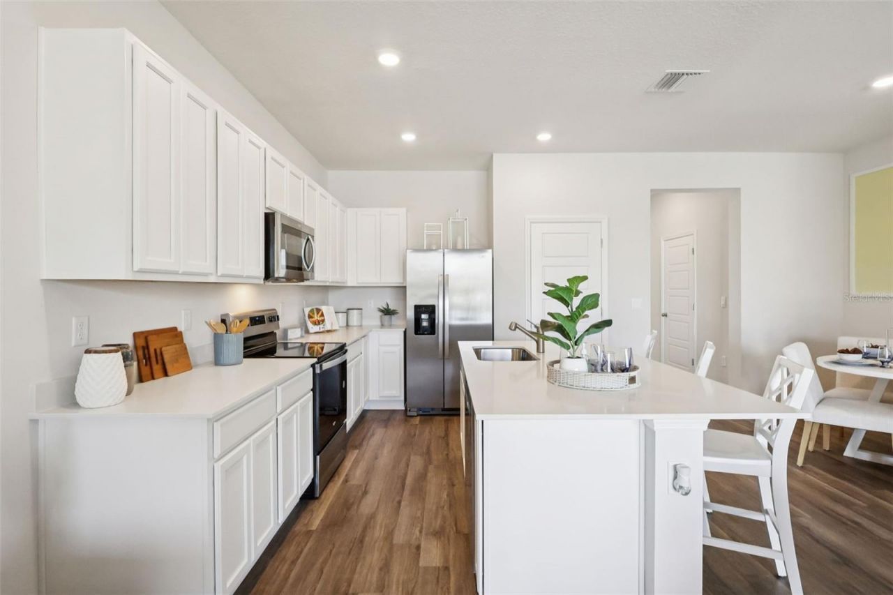 2553 Olympic Court , Davenport, FL 33837 Photo
