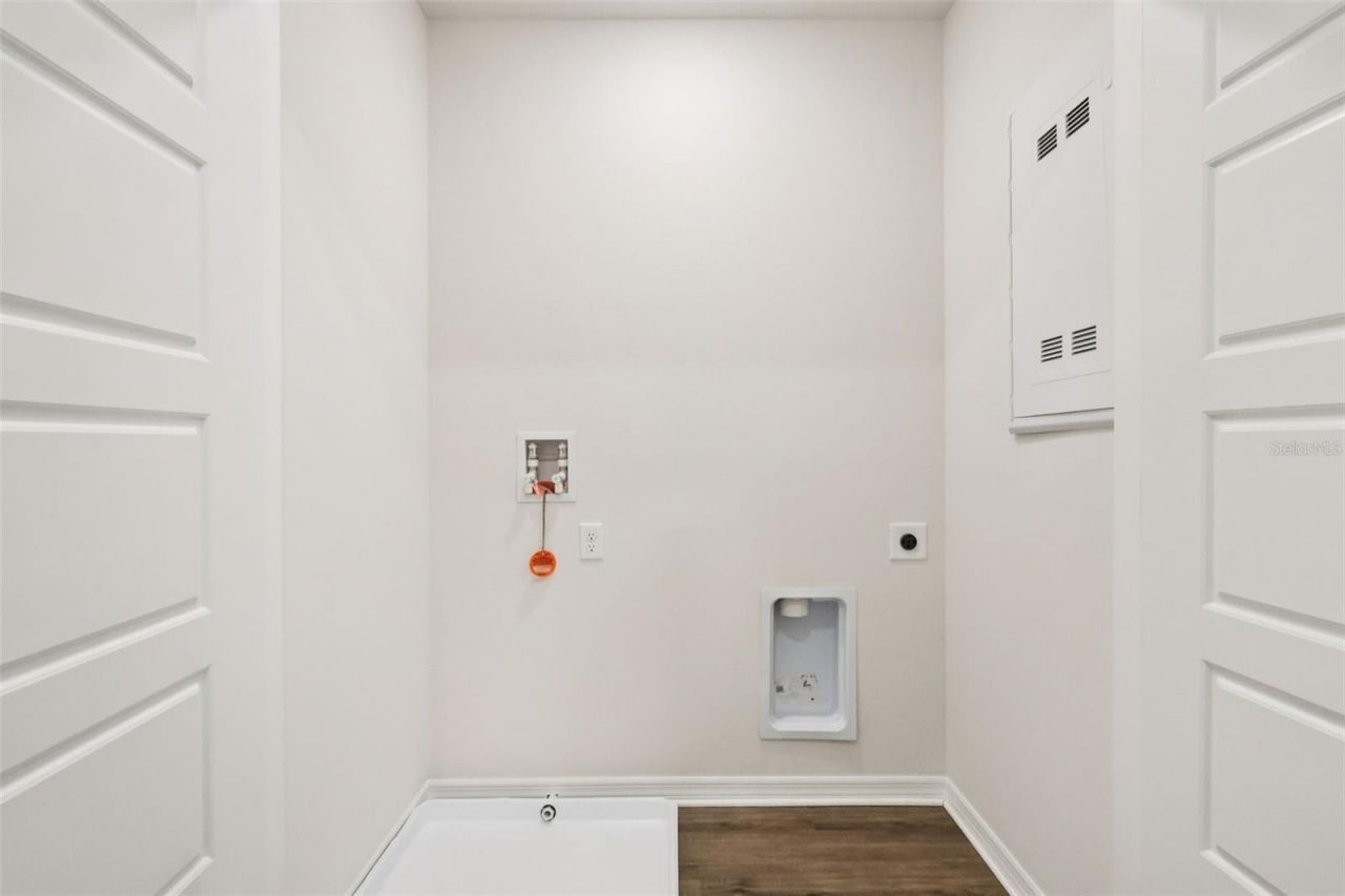 2553 Olympic Court , Davenport, FL 33837 Photo