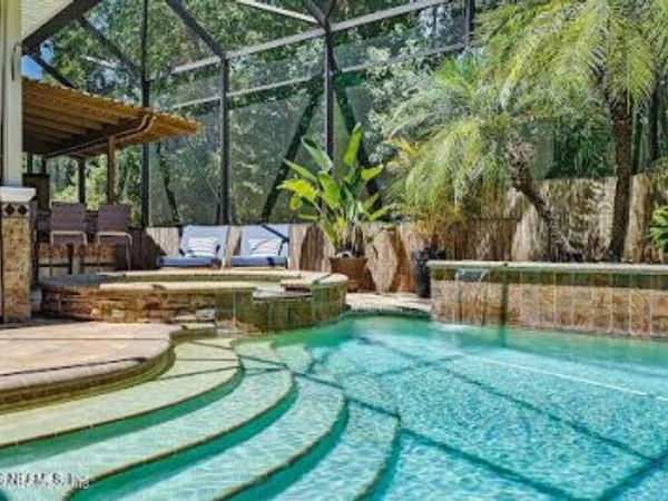 1555 LAKEWAY Drive, Fleming Island, FL 32003