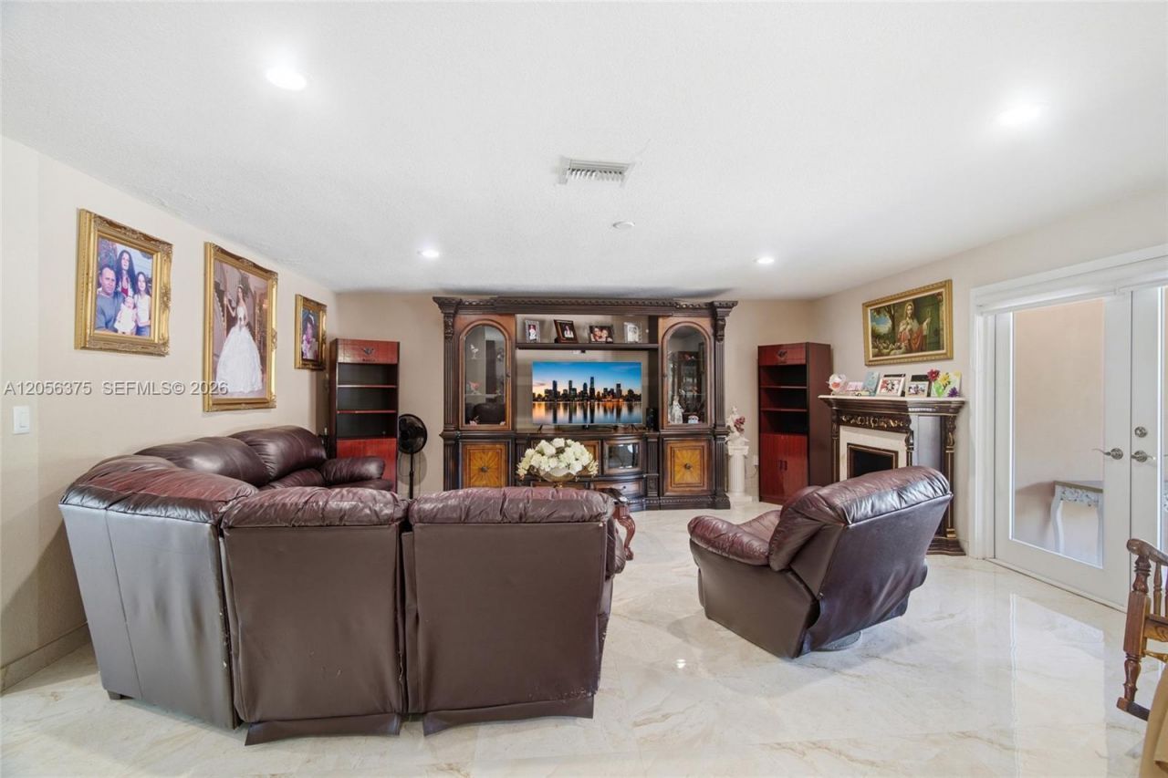 19501 SW 236th St , Homestead, FL 33031 Photo