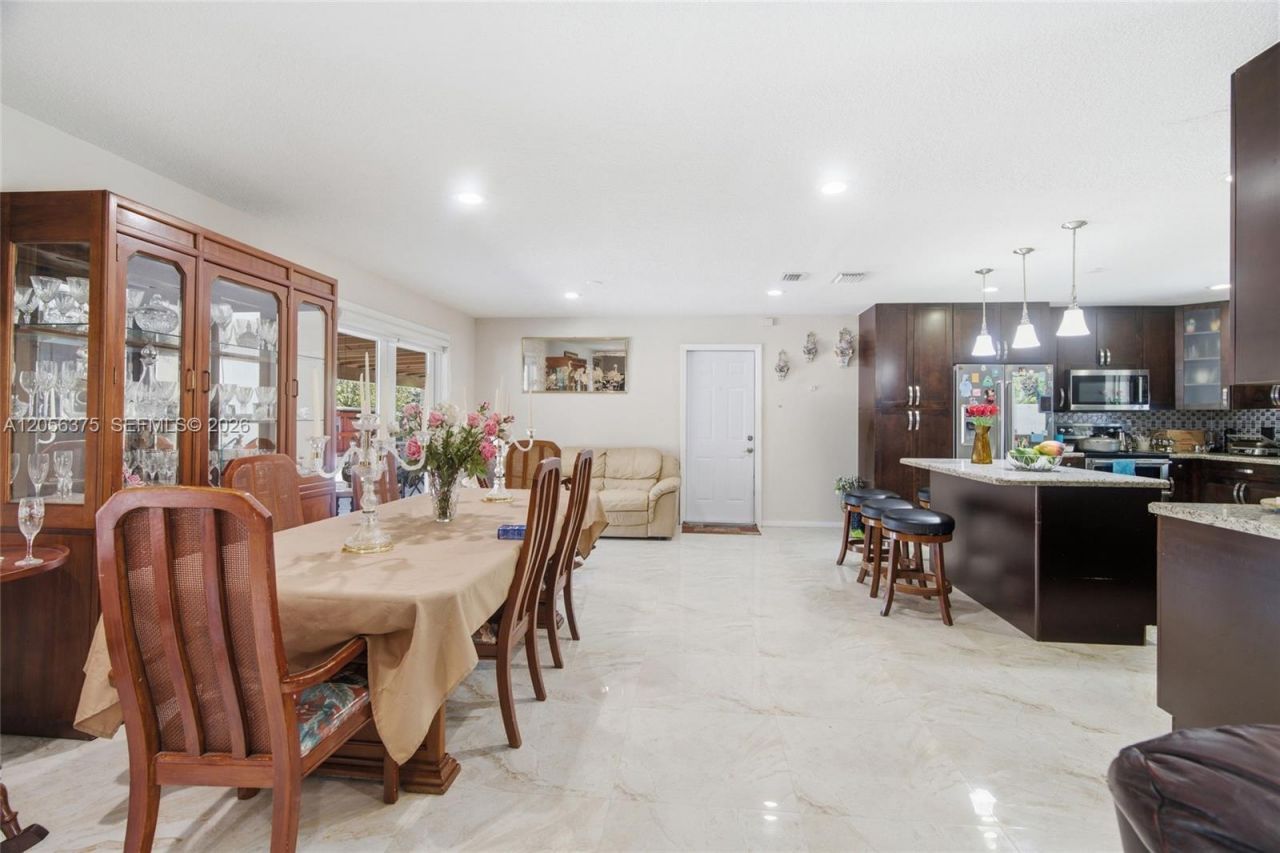 19501 SW 236th St , Homestead, FL 33031 Photo