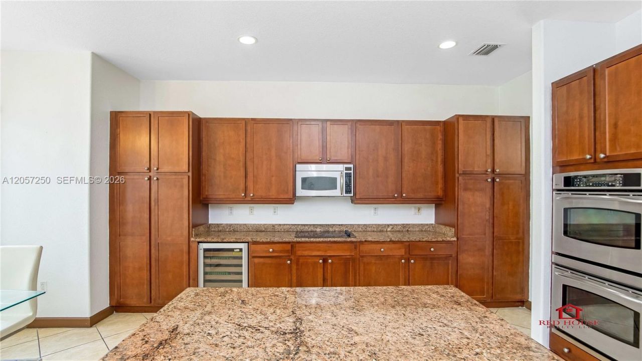 7833 SW 194th Ter , Cutler Bay, FL 33157 Photo