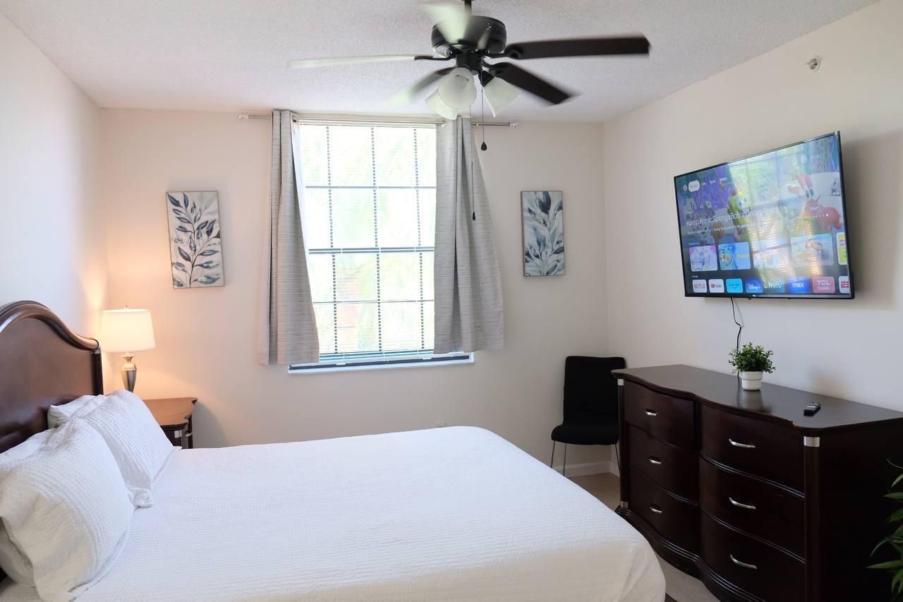 720 S Sapodilla Avenue, Unit 514, West Palm Beach, FL 33401 Photo