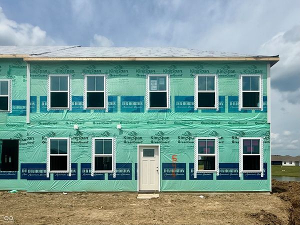 2816 Redding Drive, Whitestown, IN 46075