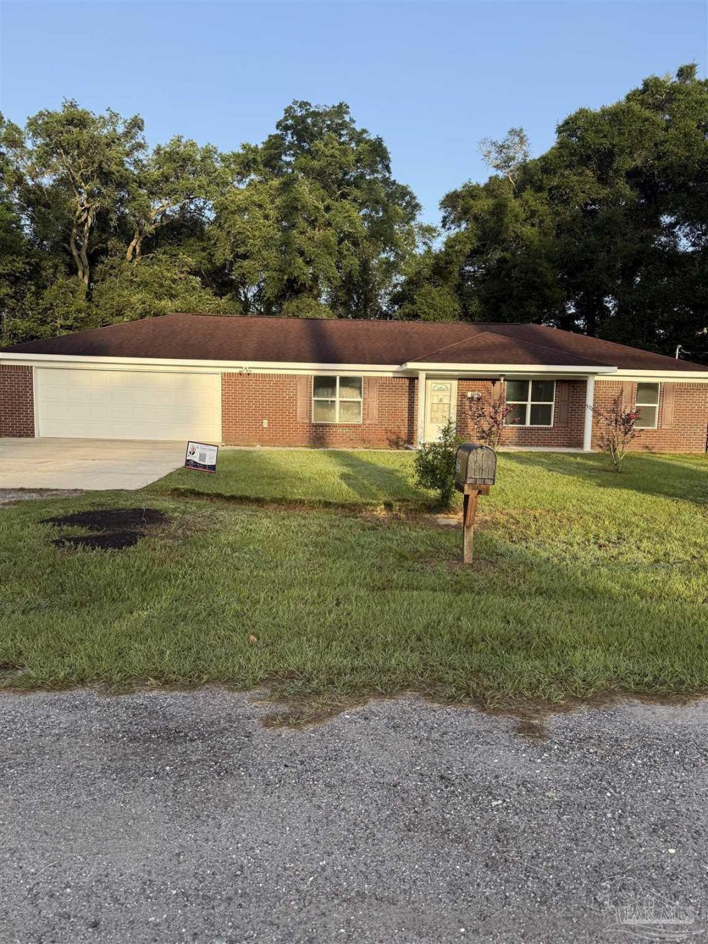5221 Golson St, Milton, FL 32570 Main Photo