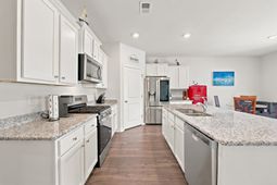 2556 Orion Loop photo 4