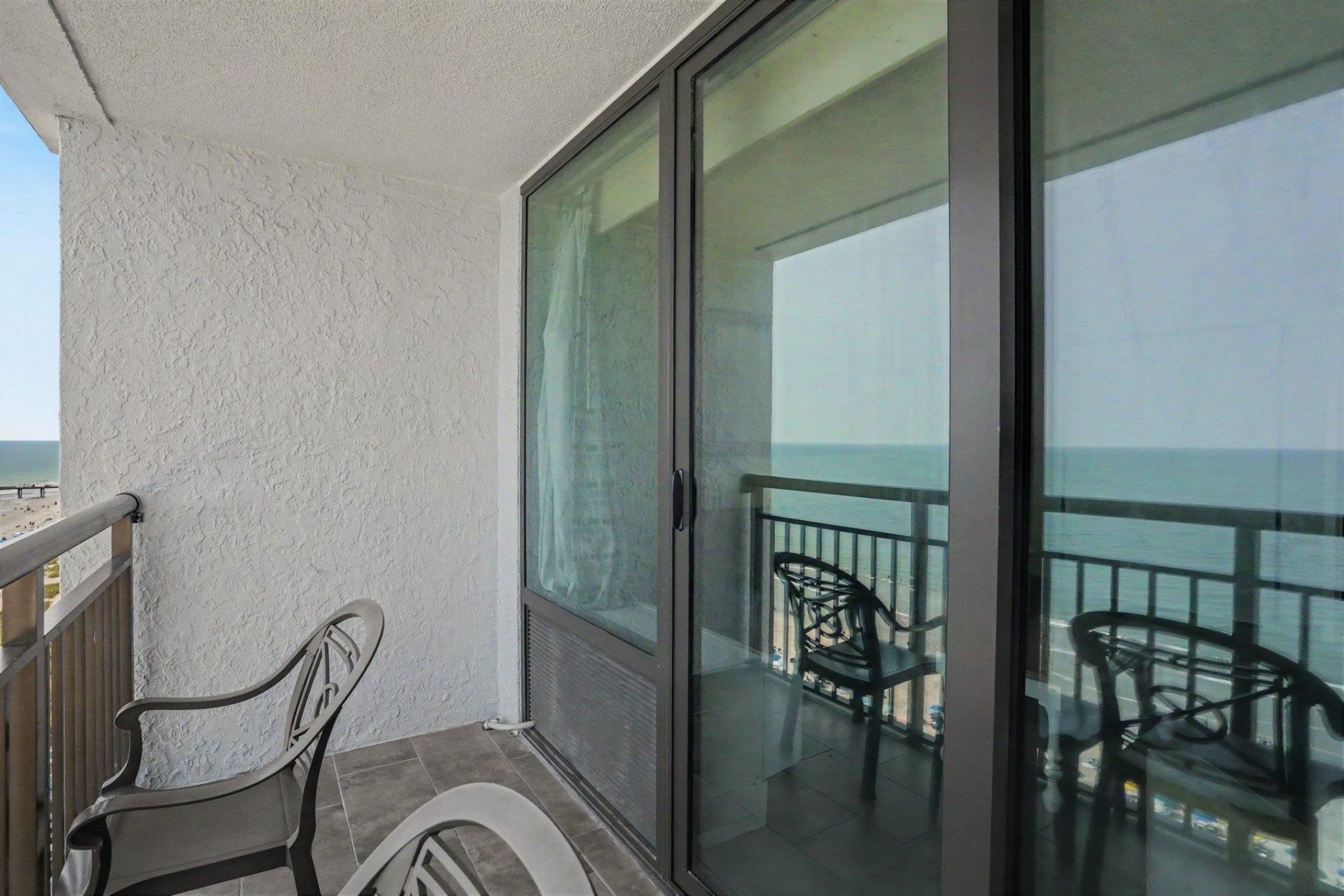 3000 N Ocean Blvd.  Photo 7