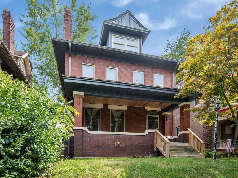 1735 Franklin Park S, Columbus, OH 43205 Photo 1
