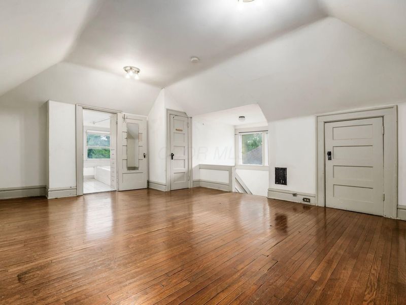 1735 Franklin Park S, Columbus, OH 43205 Photo 33
