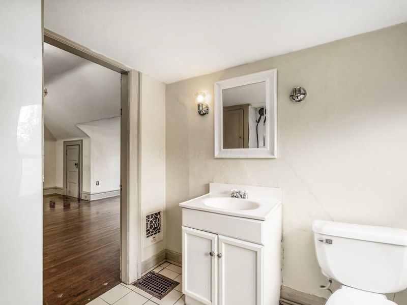1735 Franklin Park S, Columbus, OH 43205 Photo 36