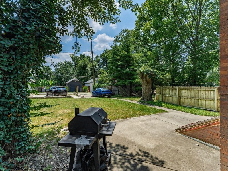 1735 Franklin Park S, Columbus, OH 43205 Photo 45