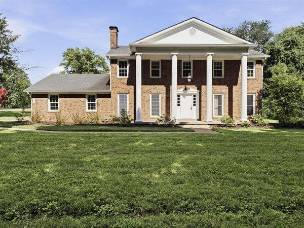2904 Smallhouse Road , Bowling Green, KY 42104