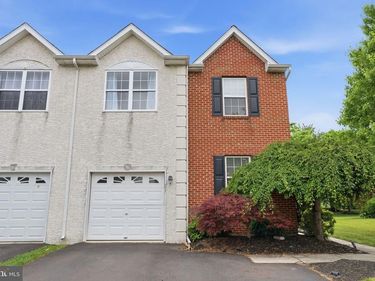272 HAMPSHIRE DRIVE, SELLERSVILLE, PA 18960