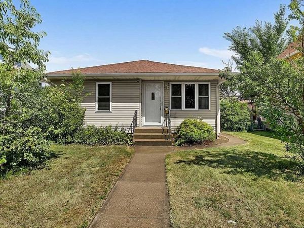 142 25th Avenue N, Saint Cloud, MN 56303
