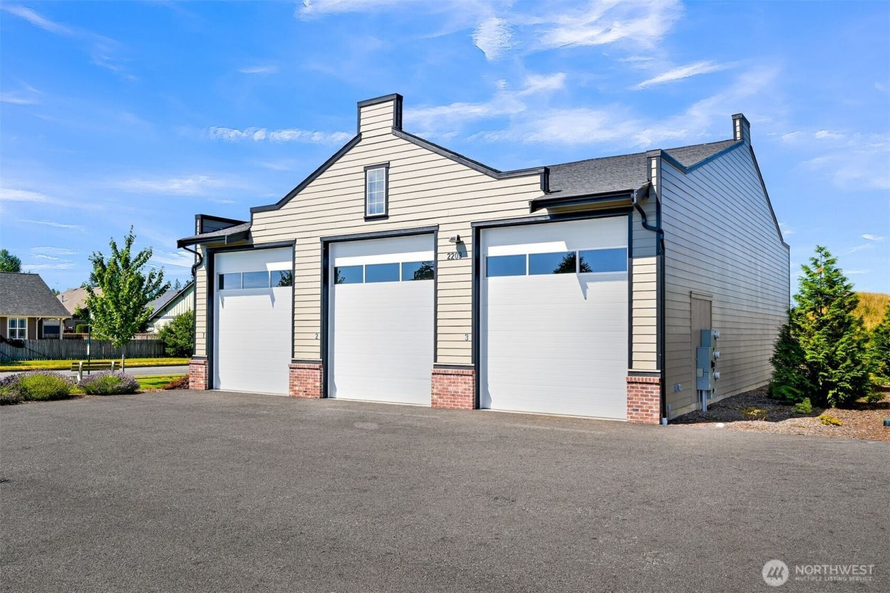 2203 Mercedes Drive , Unit 1, Lynden, WA 98264