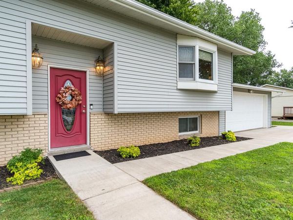 209 West AVENUE, Holmen, WI 54636