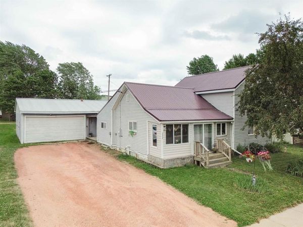 220 S 2ND STREET, Dorchester, WI 54425