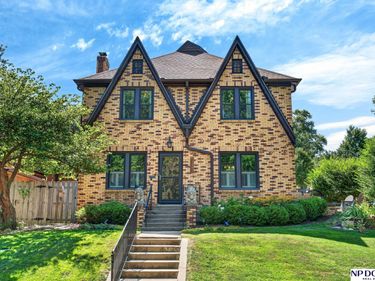 1724 N 51st Street, Omaha, NE 68104