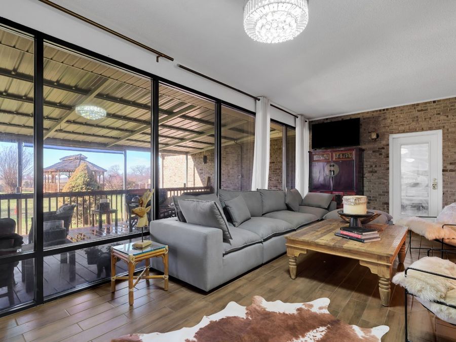 Property Image 38