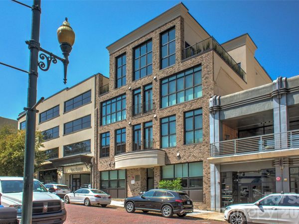 17 N Market Street, Unit 202, Asheville, NC 28801
