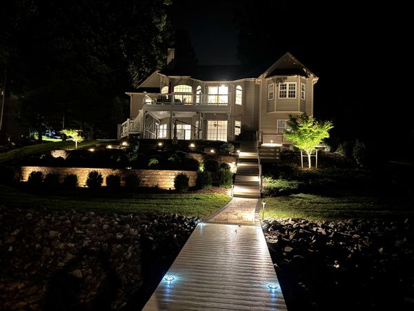 625 Winding Waters DR , Moneta, VA 24121