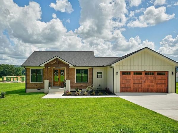 146 Bilbrey Rd., Livingston, TN 38570