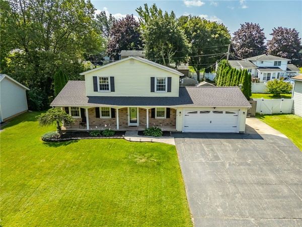 27 Sunny Slope Drive , Hilton, NY 14468