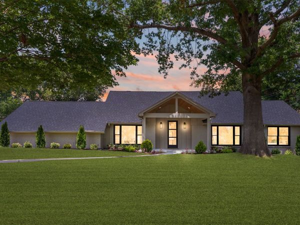 2819 E 37th Place, Tulsa, OK 74105