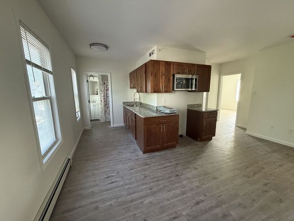 27 Intervale St, Unit R-2, Brockton, MA 02302
