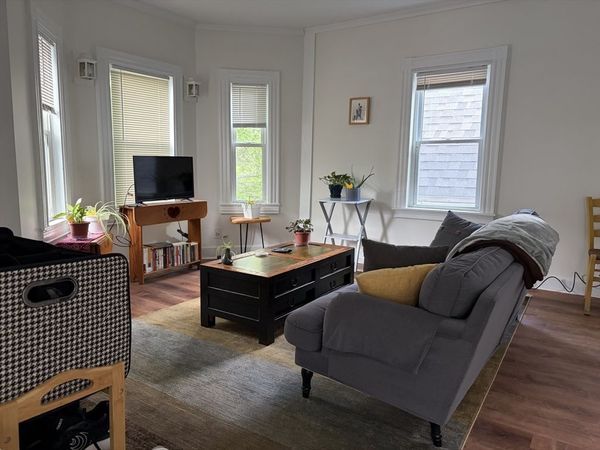 55 Clifton Street, Unit 2, Cambridge, MA 02140