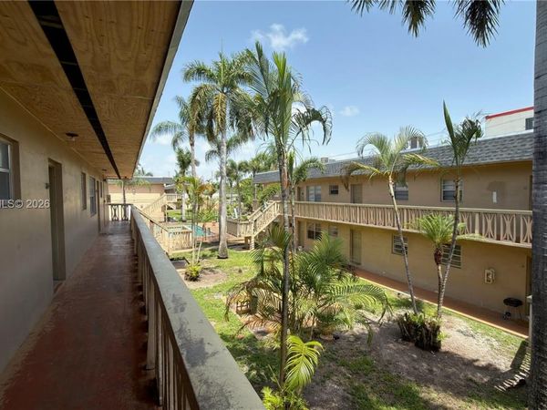 1370 NE 119th St , Unit 137021, Miami, FL 33161