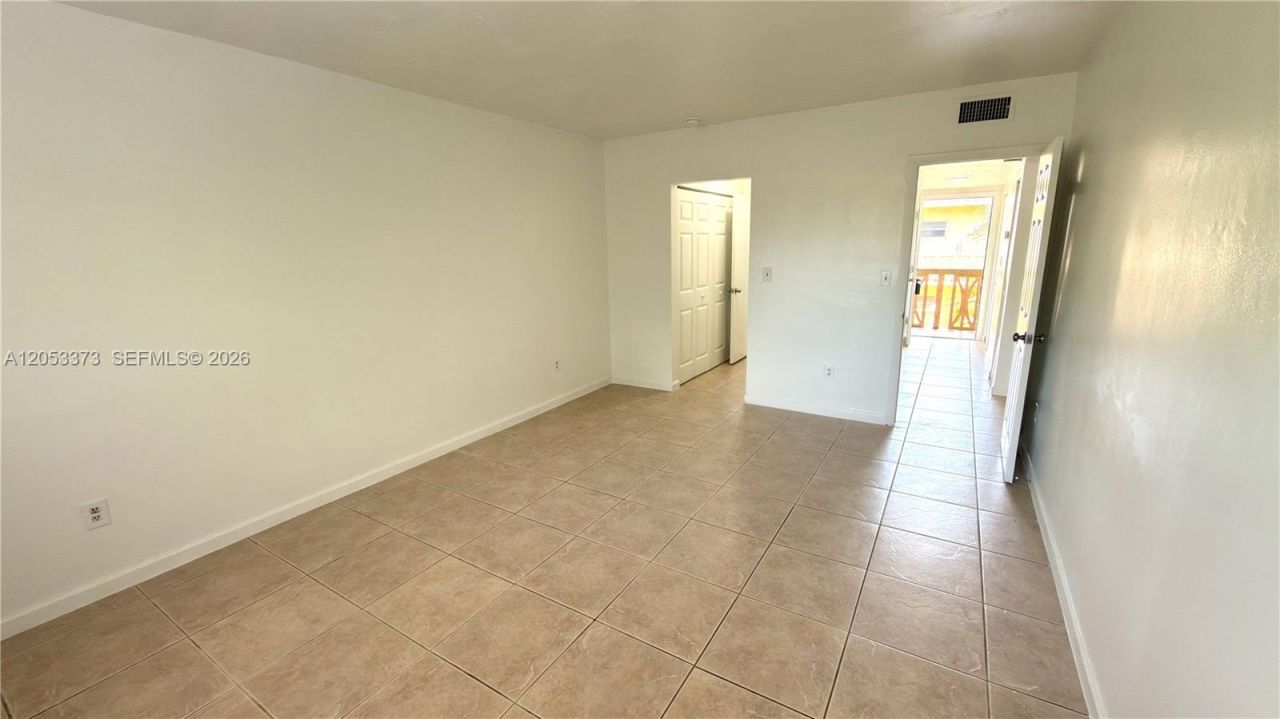 1370 NE 119th St , Unit 137021, Miami, FL 33161 Photo