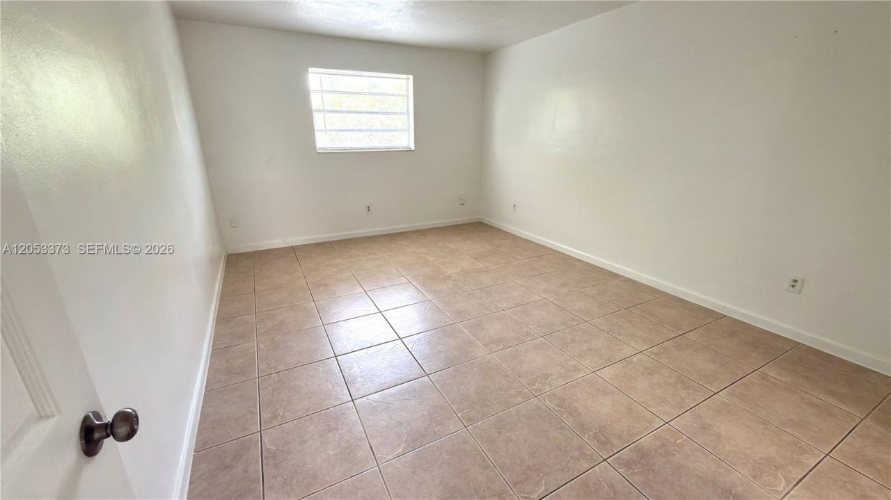 1370 NE 119th St , Unit 137021, Miami, FL 33161 Photo