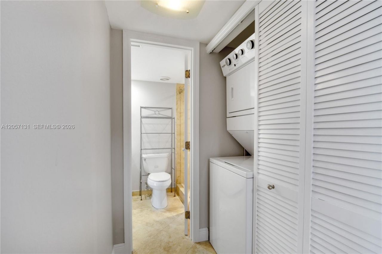 13120 SW 92nd Ave , Unit B-409, Miami, FL 33176 Photo