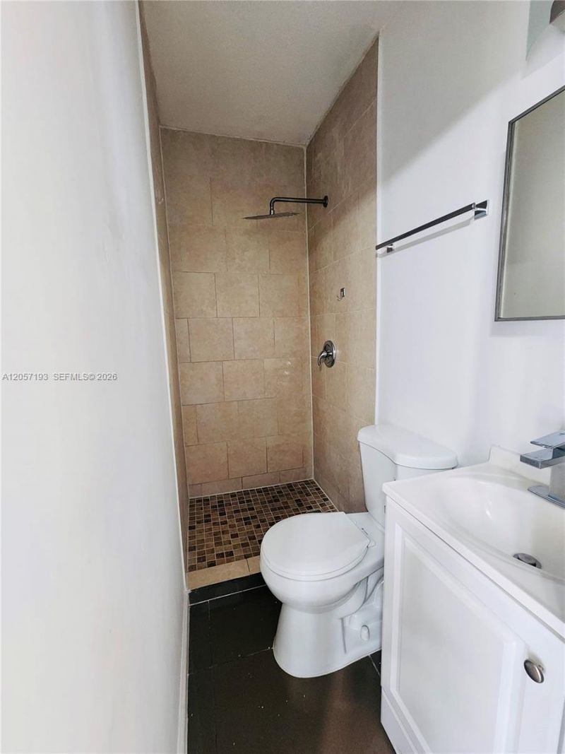 1558 NW 103rd St , Unit Efficiency, Miami, FL 33147 Photo