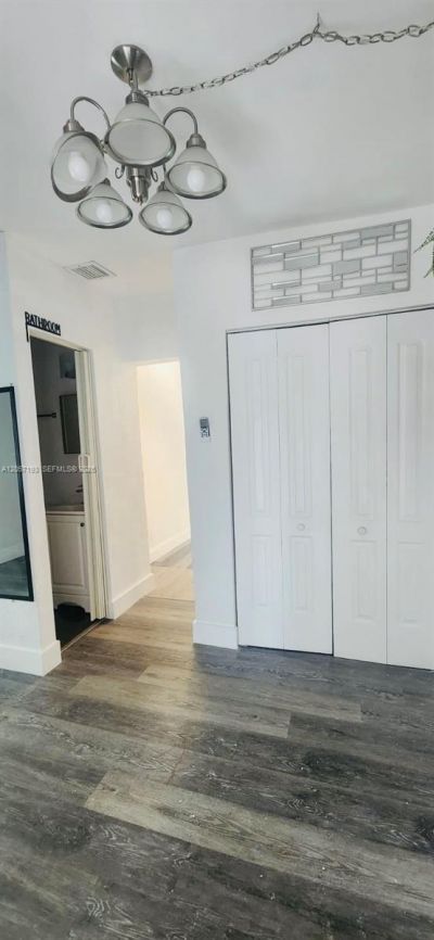 1558 NW 103rd St , Unit Efficiency, Miami, FL 33147 Photo