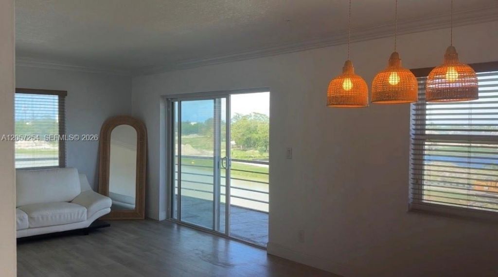 3048 E Sunrise Lakes Dr, Unit 421, Sunrise, FL 33322 Photo