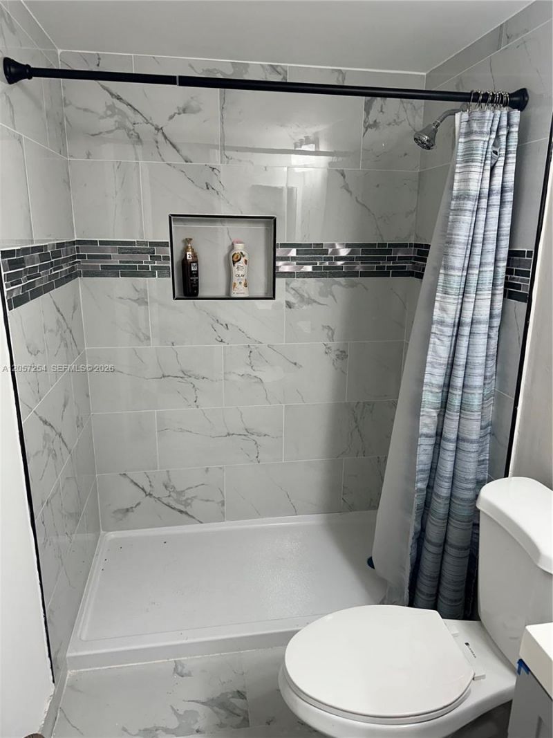 3048 E Sunrise Lakes Dr, Unit 421, Sunrise, FL 33322 Photo
