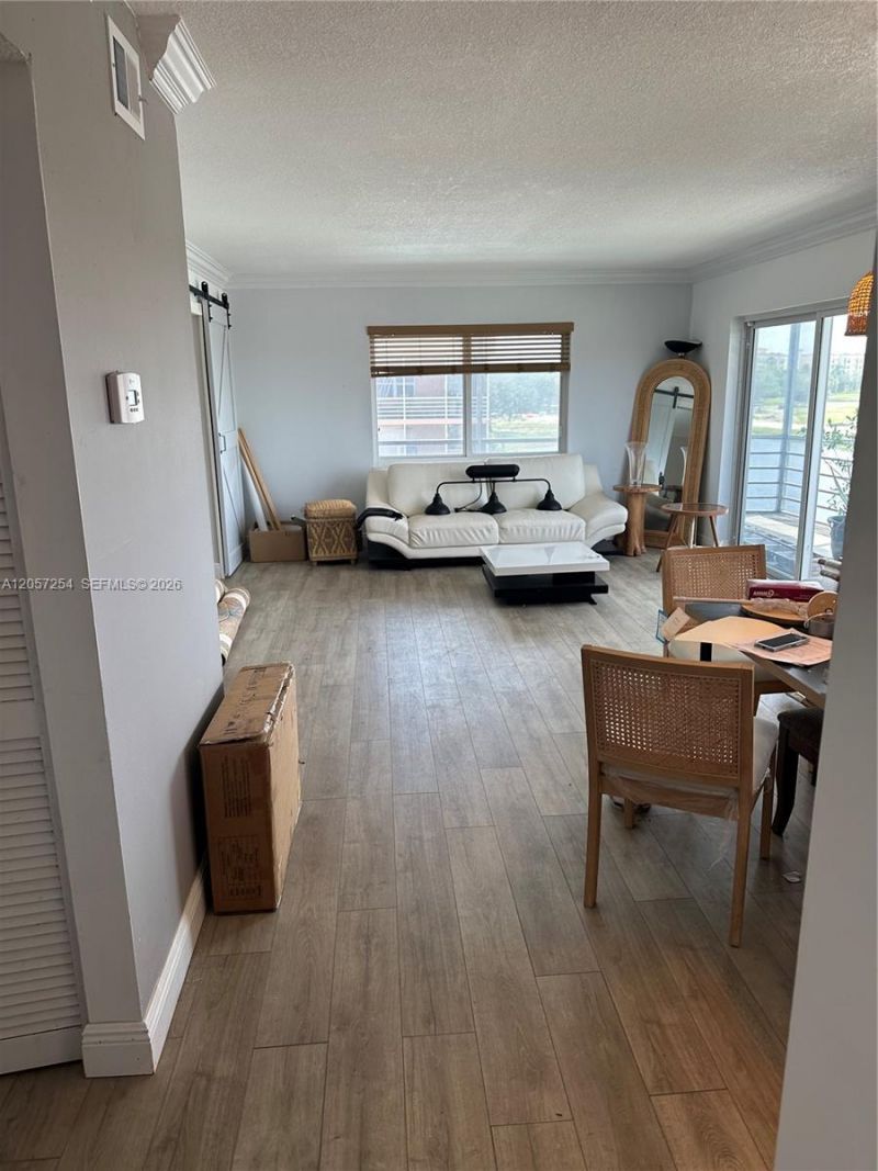 3048 E Sunrise Lakes Dr, Unit 421, Sunrise, FL 33322 Photo
