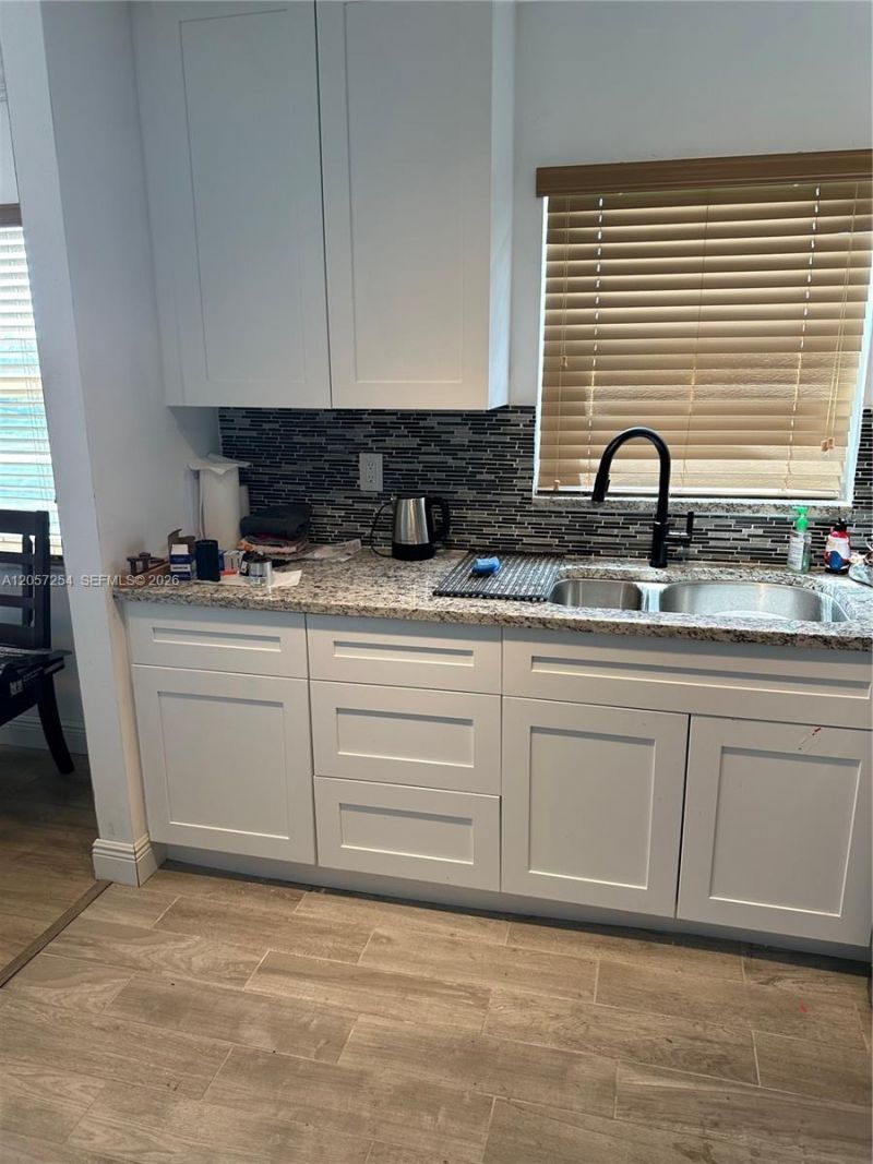 3048 E Sunrise Lakes Dr, Unit 421, Sunrise, FL 33322 Photo