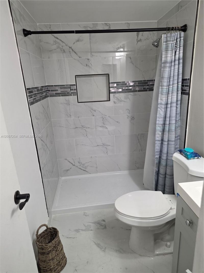 3048 E Sunrise Lakes Dr, Unit 421, Sunrise, FL 33322 Photo